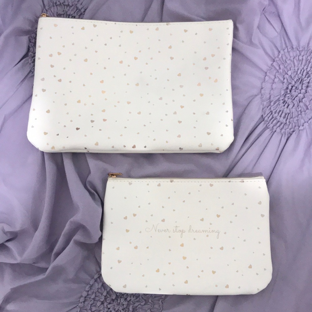 2 MAKEUP BAGS